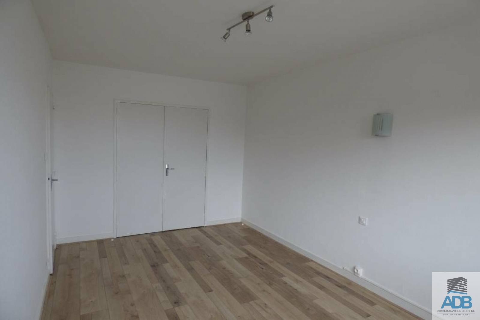 Image_, Appartement, Riorges, ref :LAP140003086