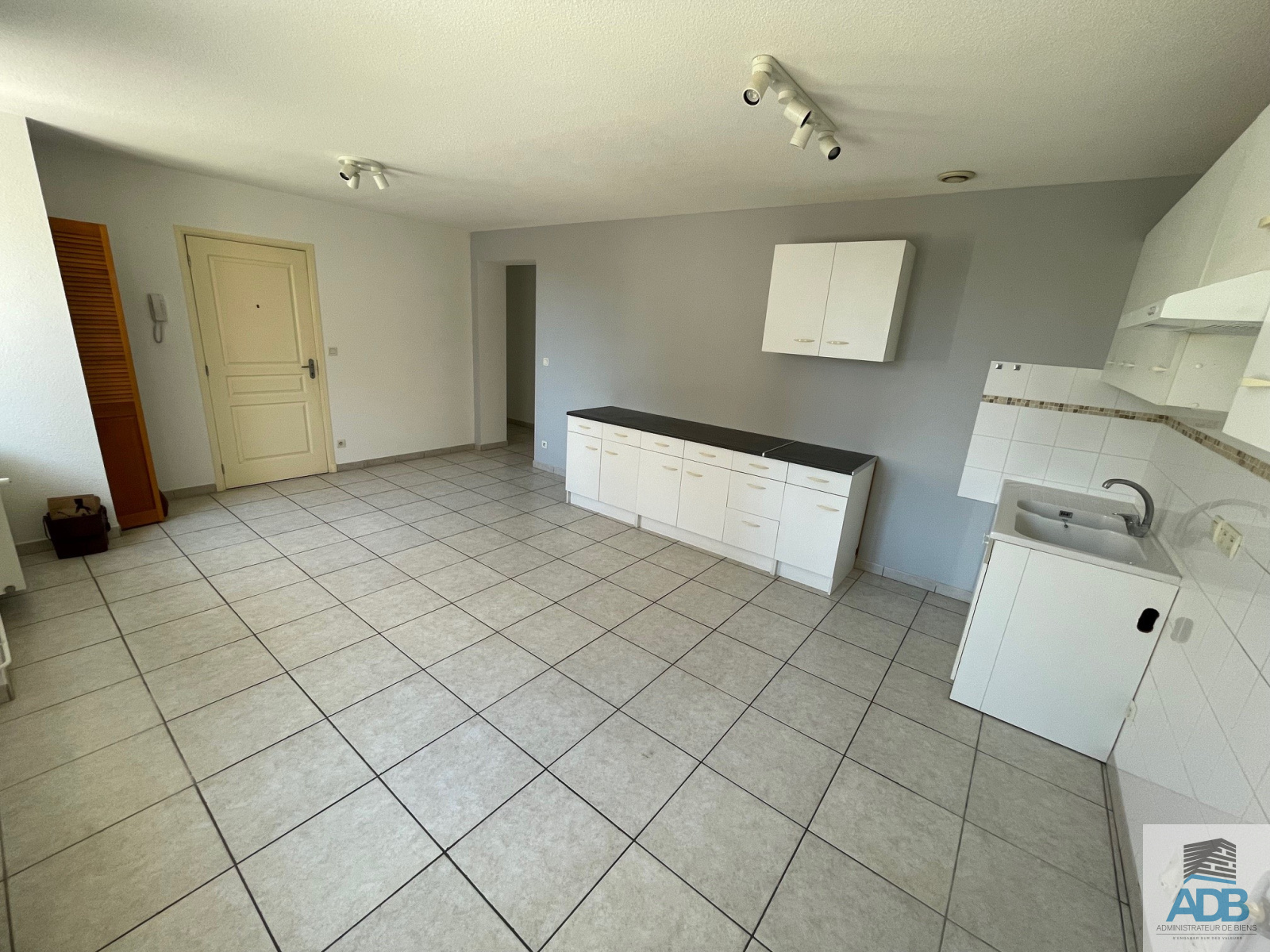 Image_, Appartement, Le Coteau, ref :4612la