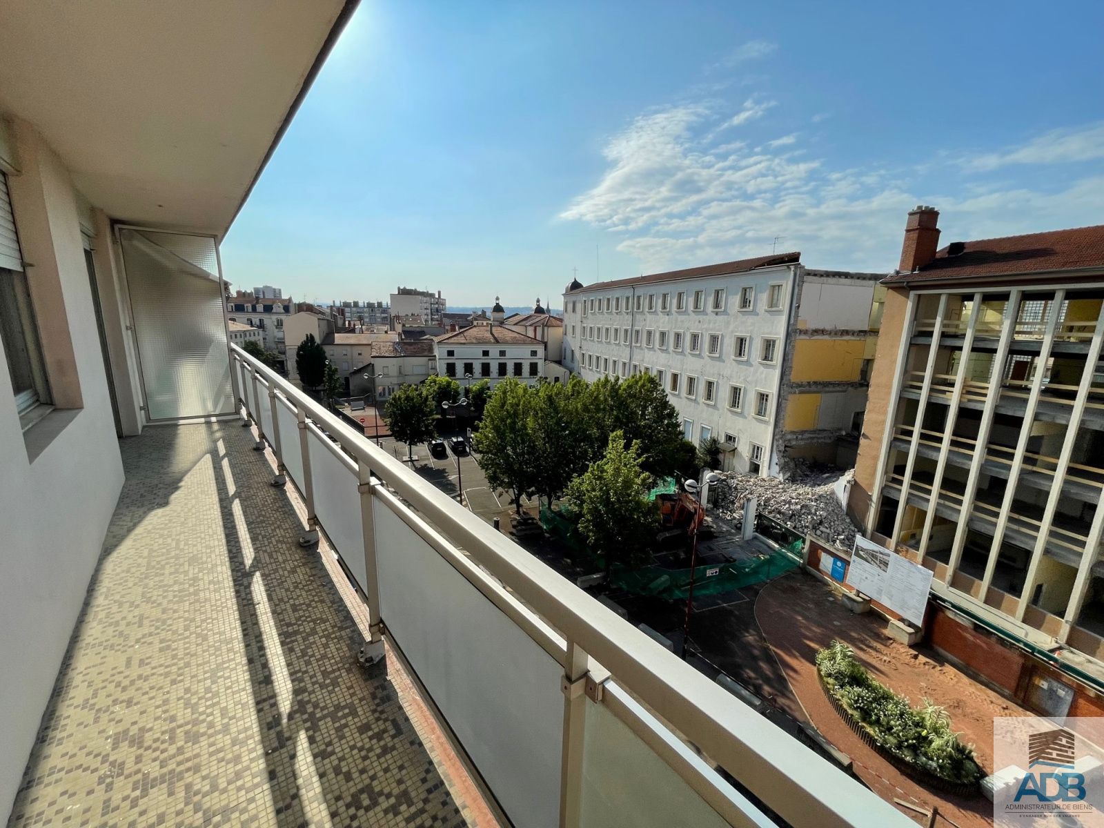 Image_, Appartement, Roanne, ref :3570la