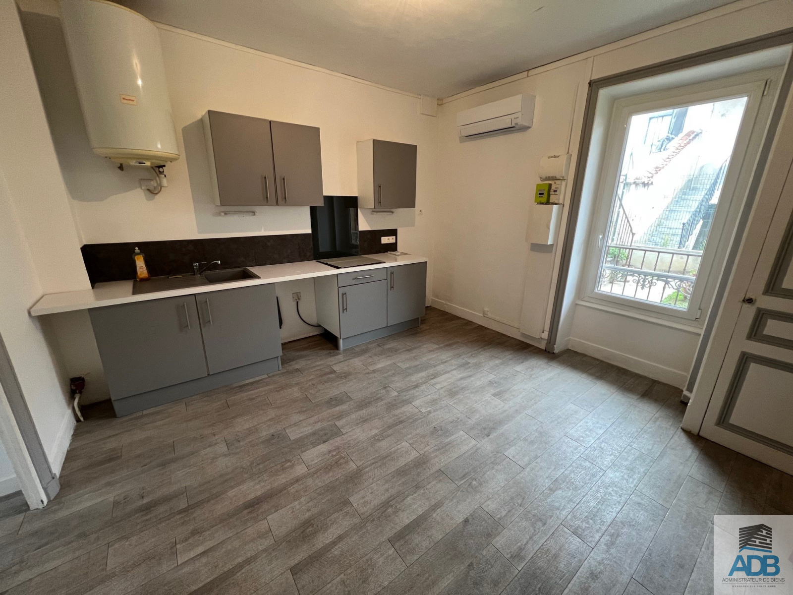 Image_, Appartement, Roanne, ref :LAP140002771