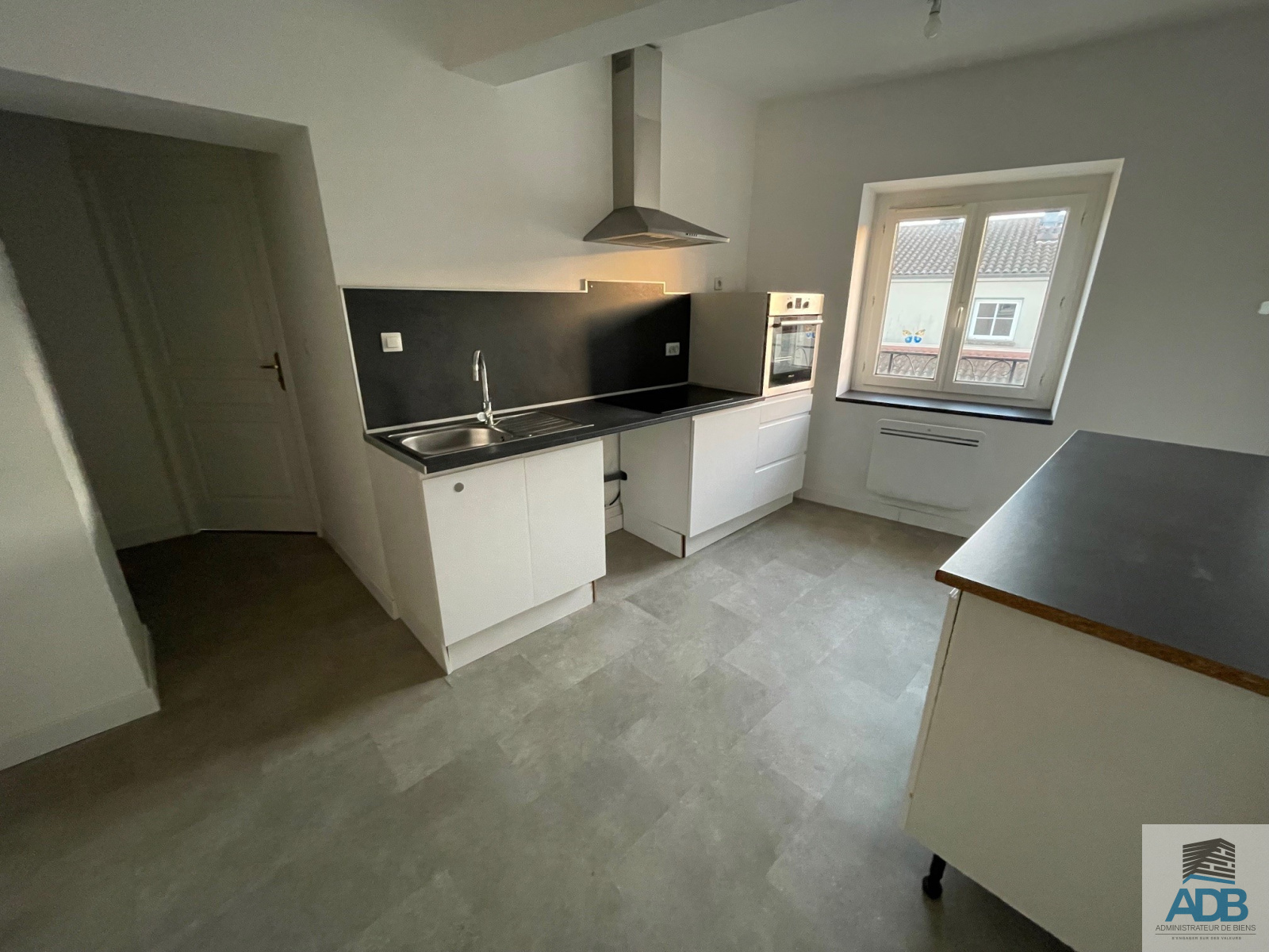 Image_, Appartement, Saint-Symphorien-de-Lay, ref :LAP50004659