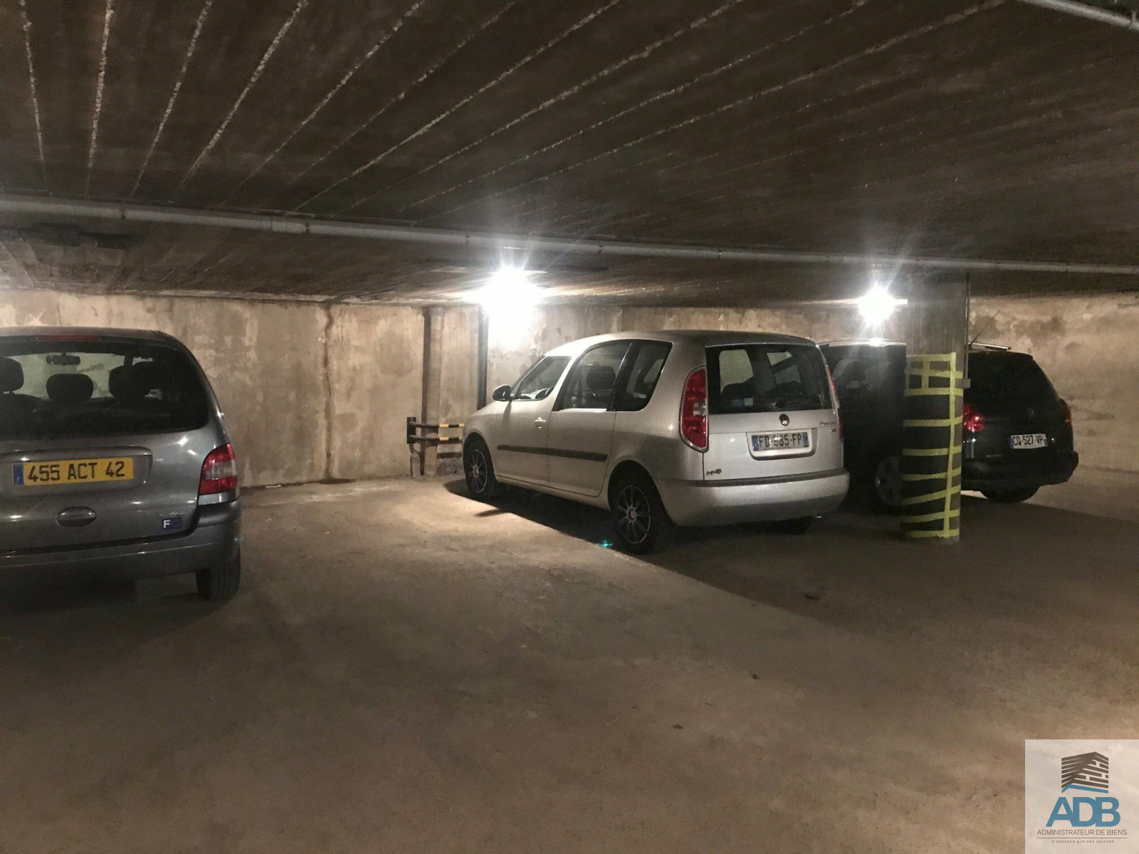 Image_, Parking, Roanne, ref :LPA210004322