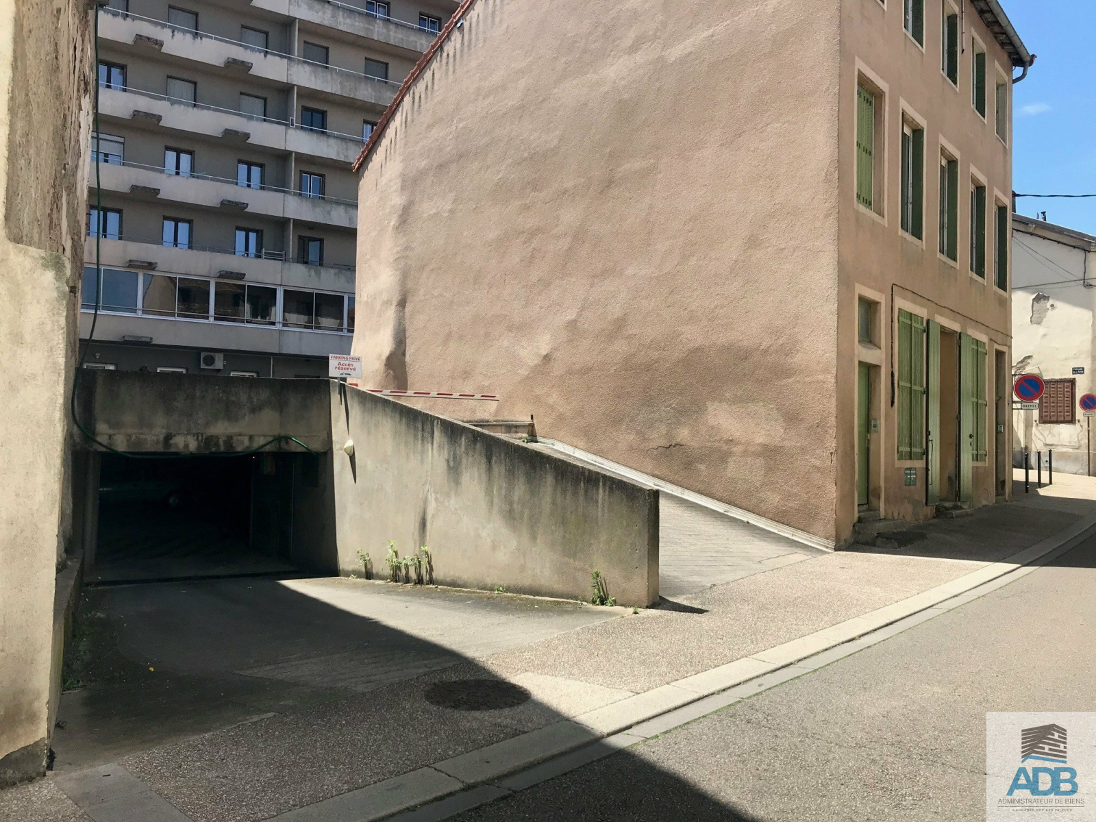 Image_, Parking, Roanne, ref :LPA210004322