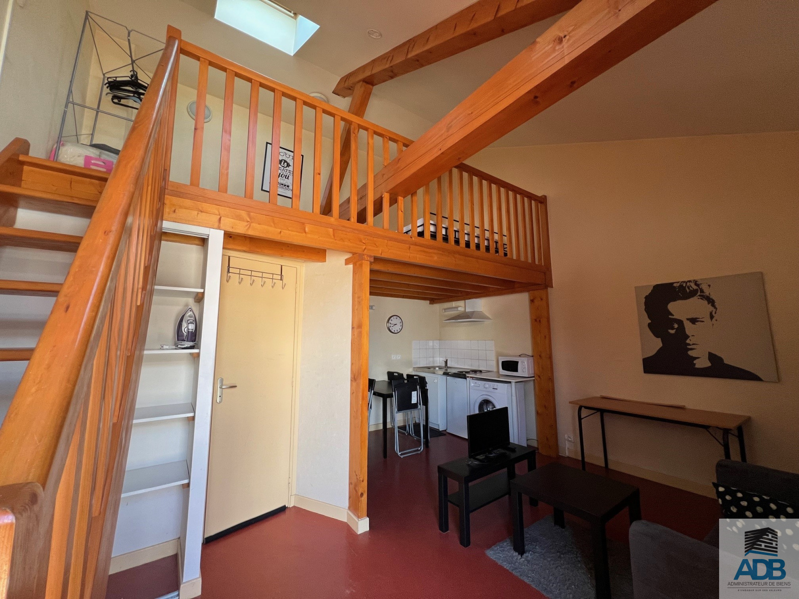 Image_, Studio, Roanne, ref :LAP210004364