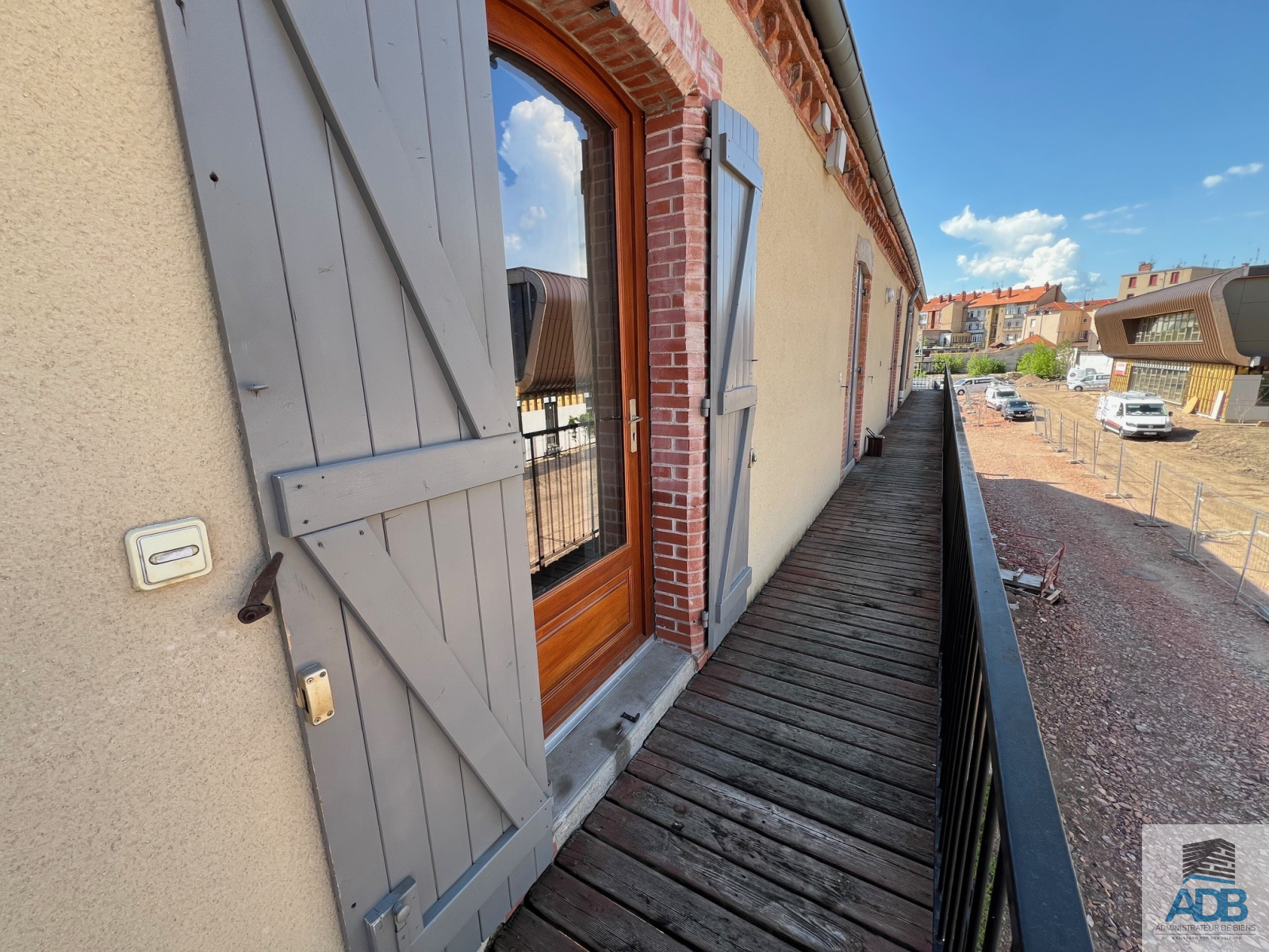 Image_, Studio, Roanne, ref :LAP210004364