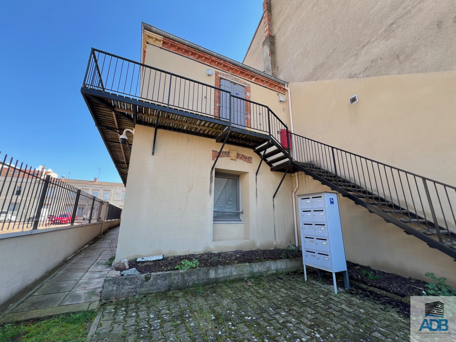 Image_, Studio, Roanne, ref :LAP210004364