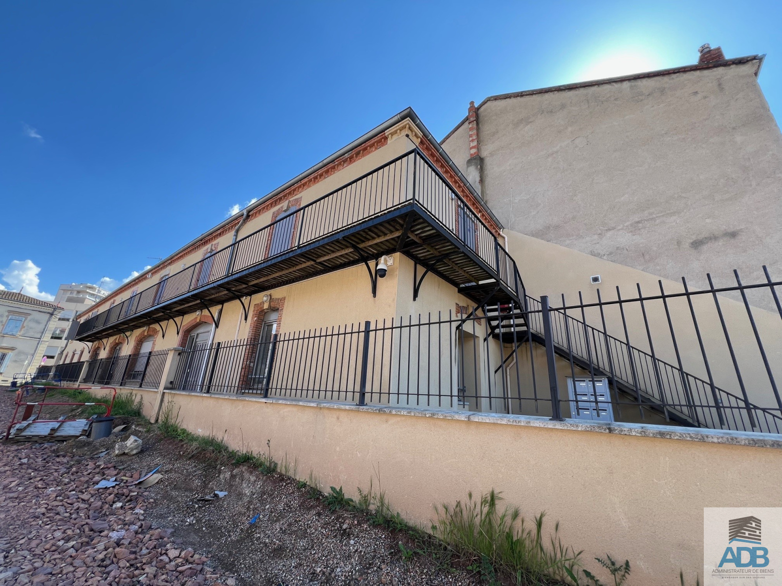Image_, Studio, Roanne, ref :LAP210004364