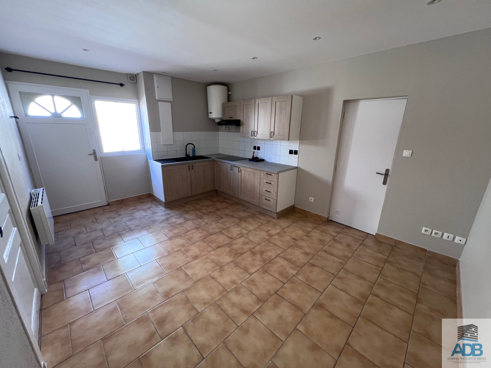 Image_, Appartement, Saint-Symphorien-de-Lay, ref :LAP40005194