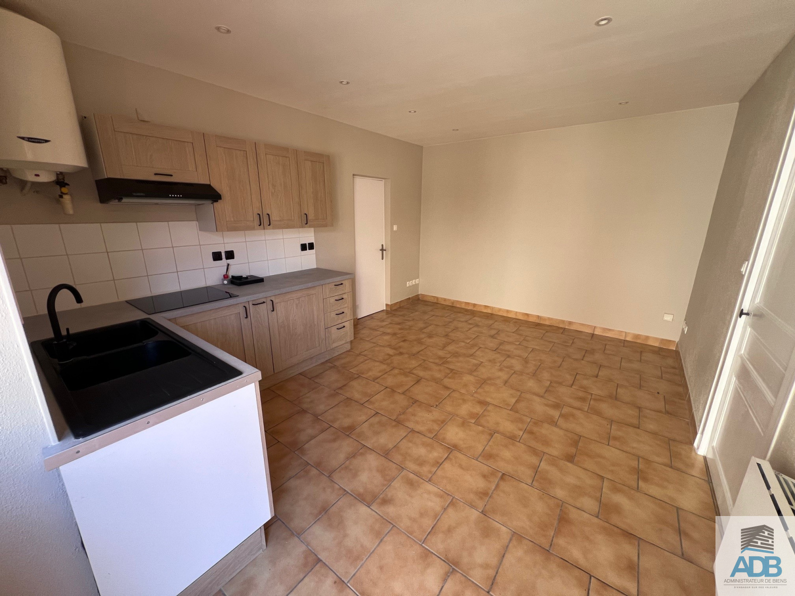 Image_, Appartement, Saint-Symphorien-de-Lay, ref :LAP40005194