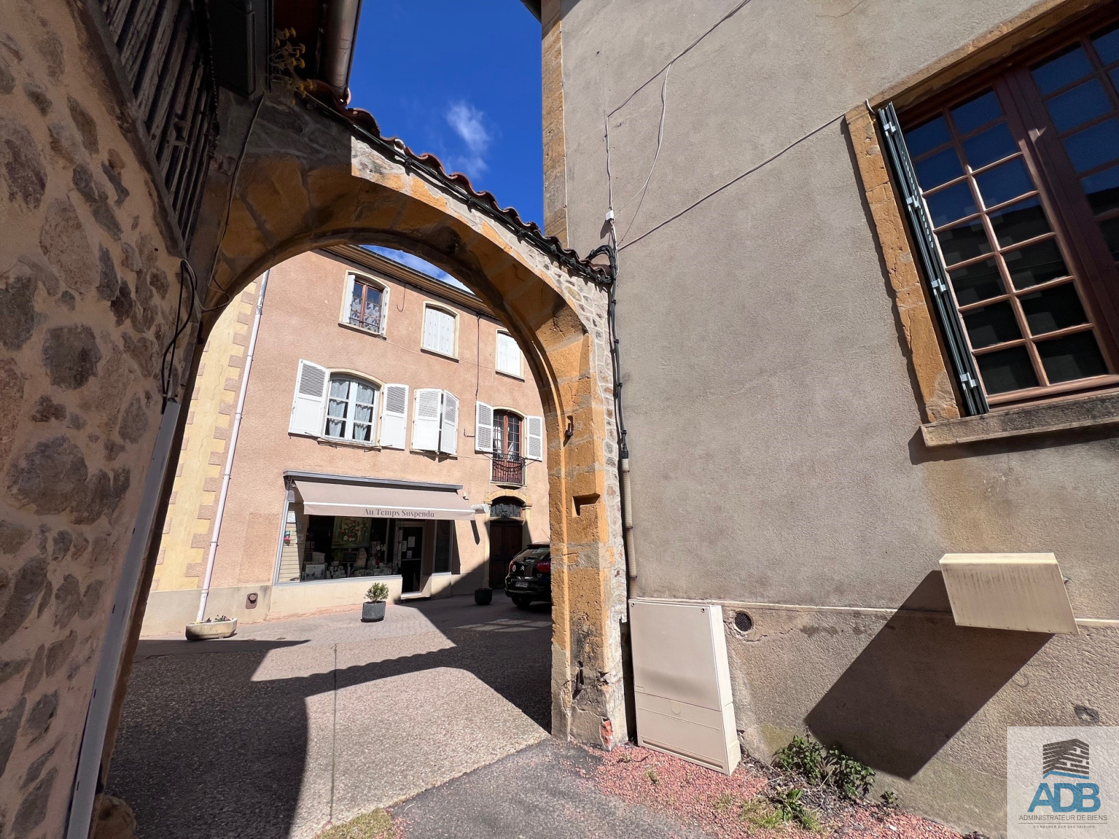 Image_, Appartement, Saint-Symphorien-de-Lay, ref :LAP40005194