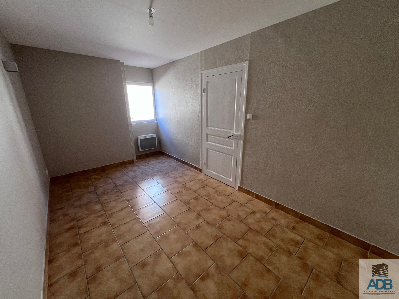 Image_, Appartement, Saint-Symphorien-de-Lay, ref :LAP40005194