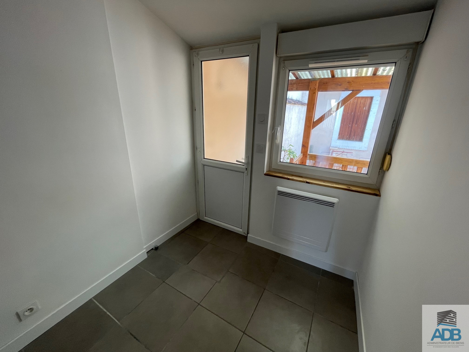 Image_, Appartement, Roanne, ref :LAP140004331