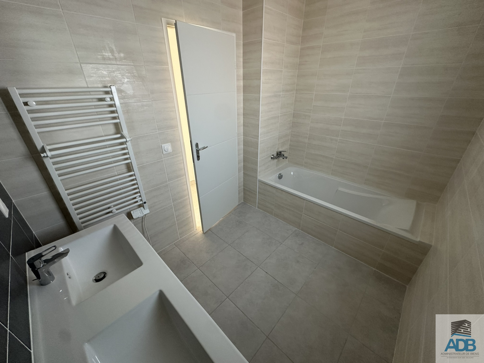 Image_, Maison, Riorges, ref :LMA30005150