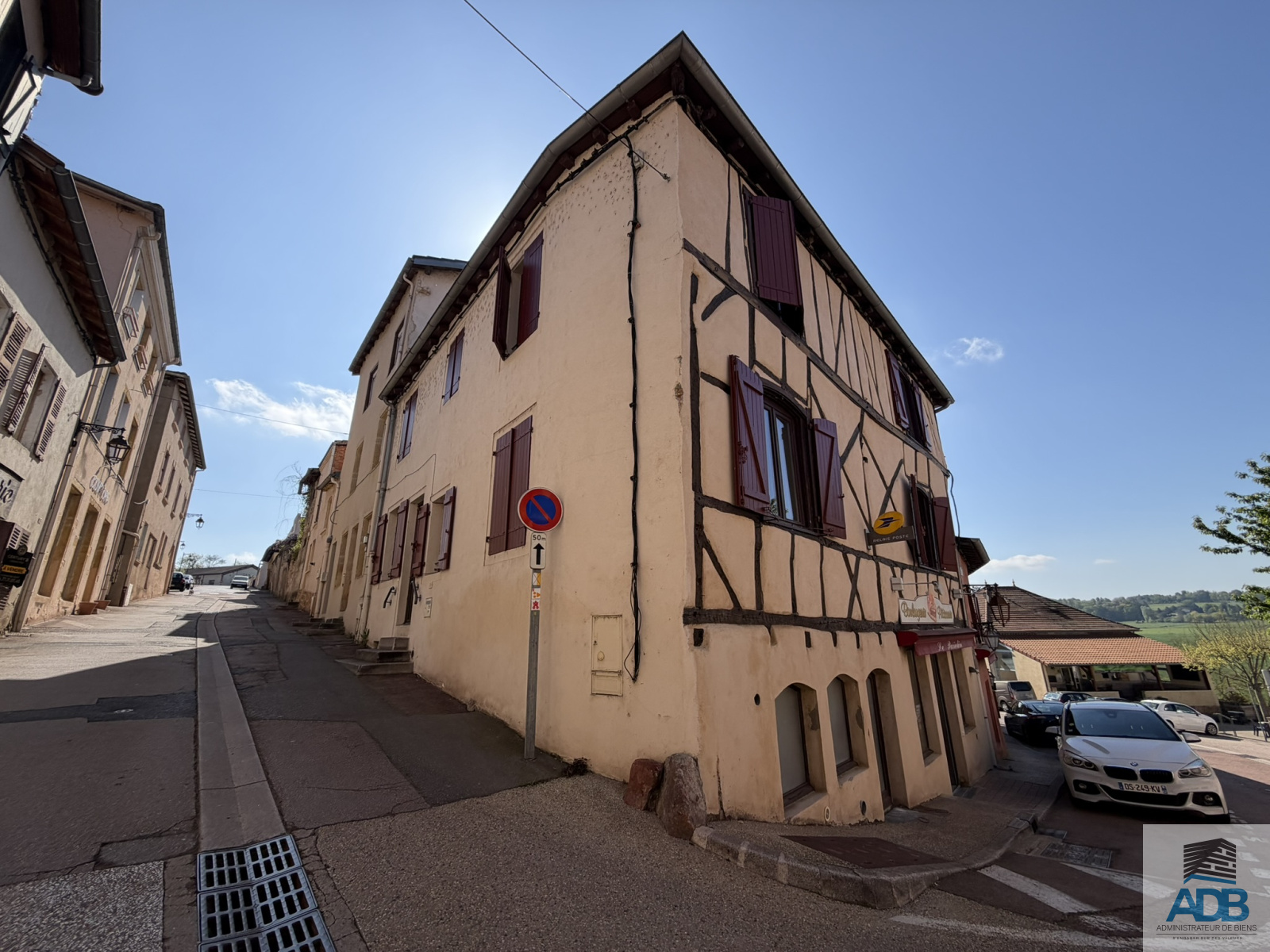 Image_, Maison de village, Perreux, ref :LMA210004431