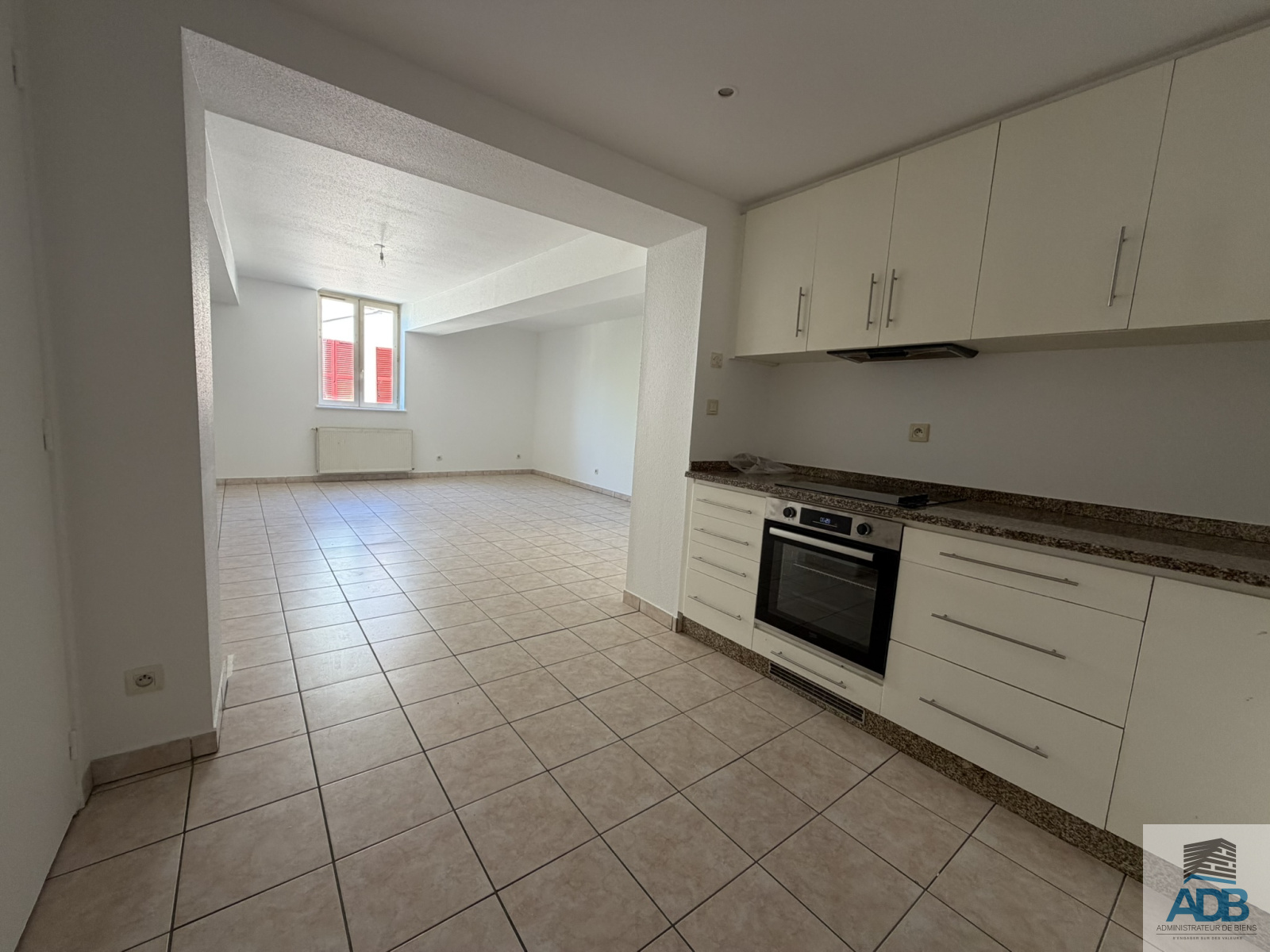 Image_, Maison de village, Perreux, ref :LMA210004431