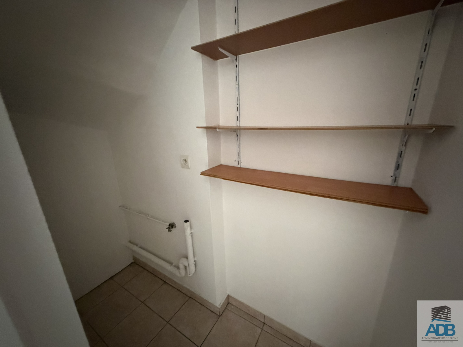 Image_, Maison de village, Perreux, ref :LMA210004431