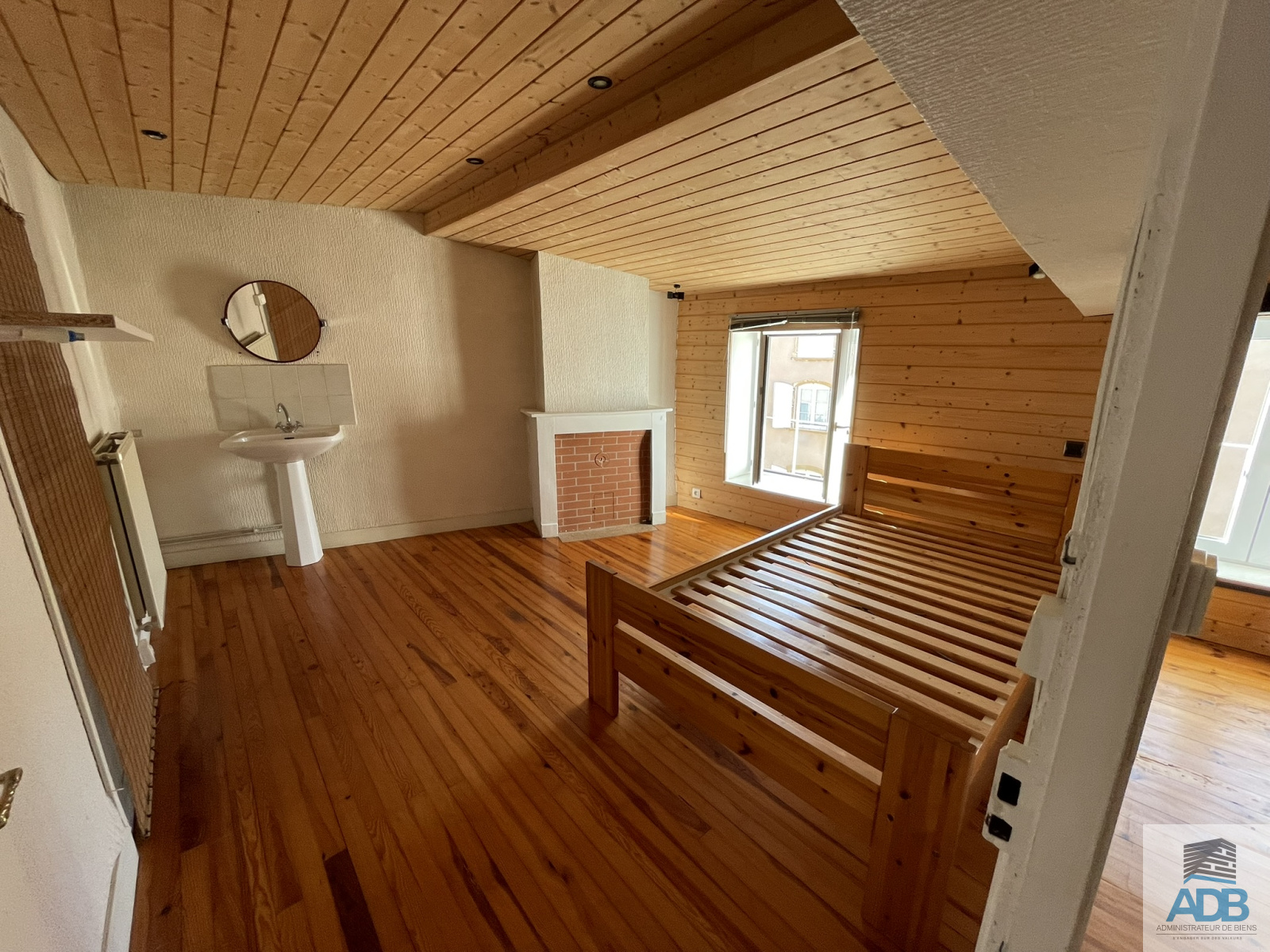 Image_, Maison, Saint-Symphorien-de-Lay, ref :VMA50005182