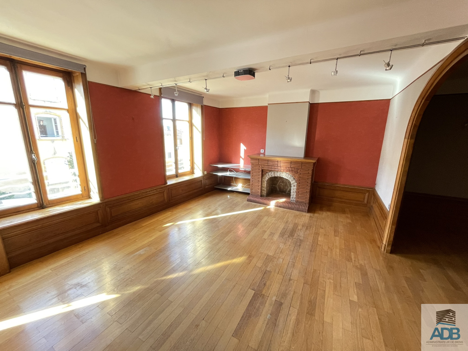 Image_, Maison, Saint-Symphorien-de-Lay, ref :VMA50005182