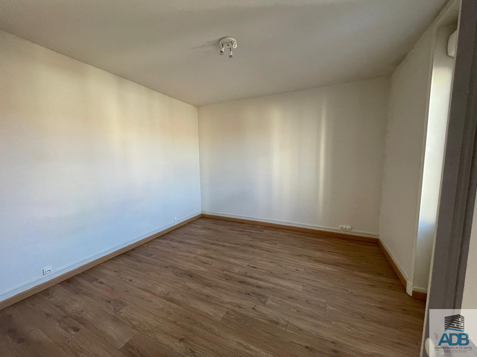 Image_, Appartement, Riorges, ref :3660la