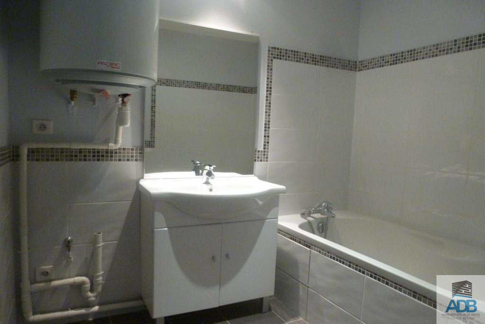 Image_, Appartement, Roanne, ref :LAP140002206