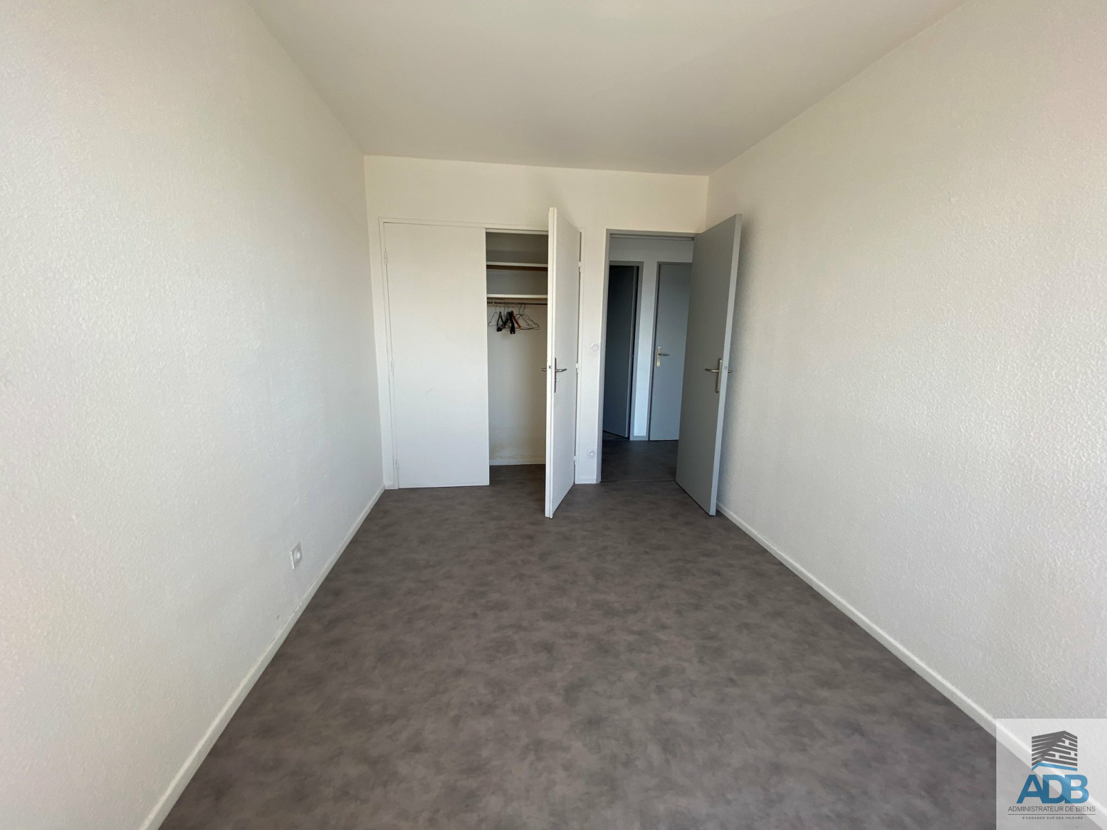 Image_, Appartement, Roanne, ref :LAP210004402