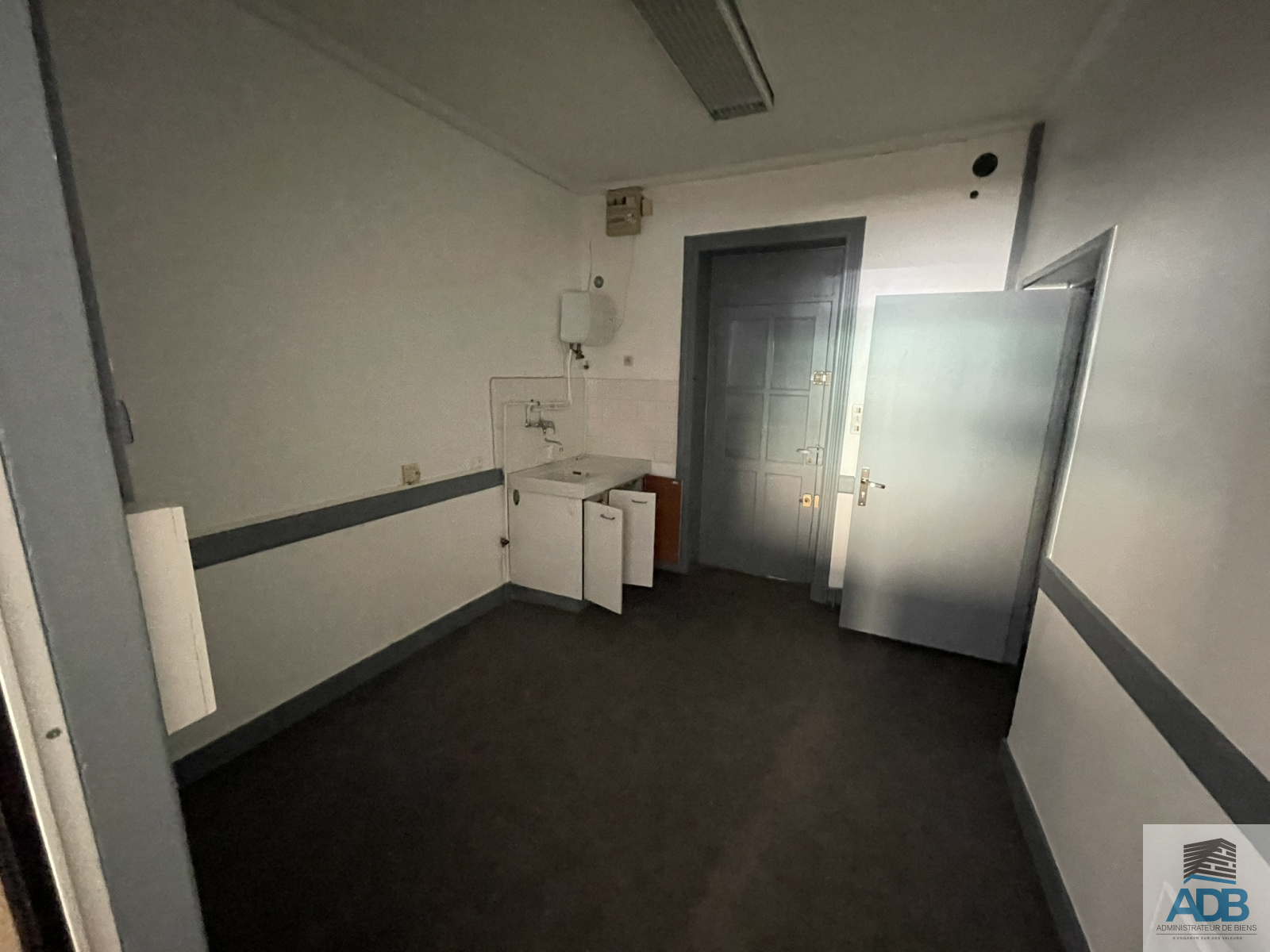 Image_, Local commercial, Le Coteau, ref :LCO10005081