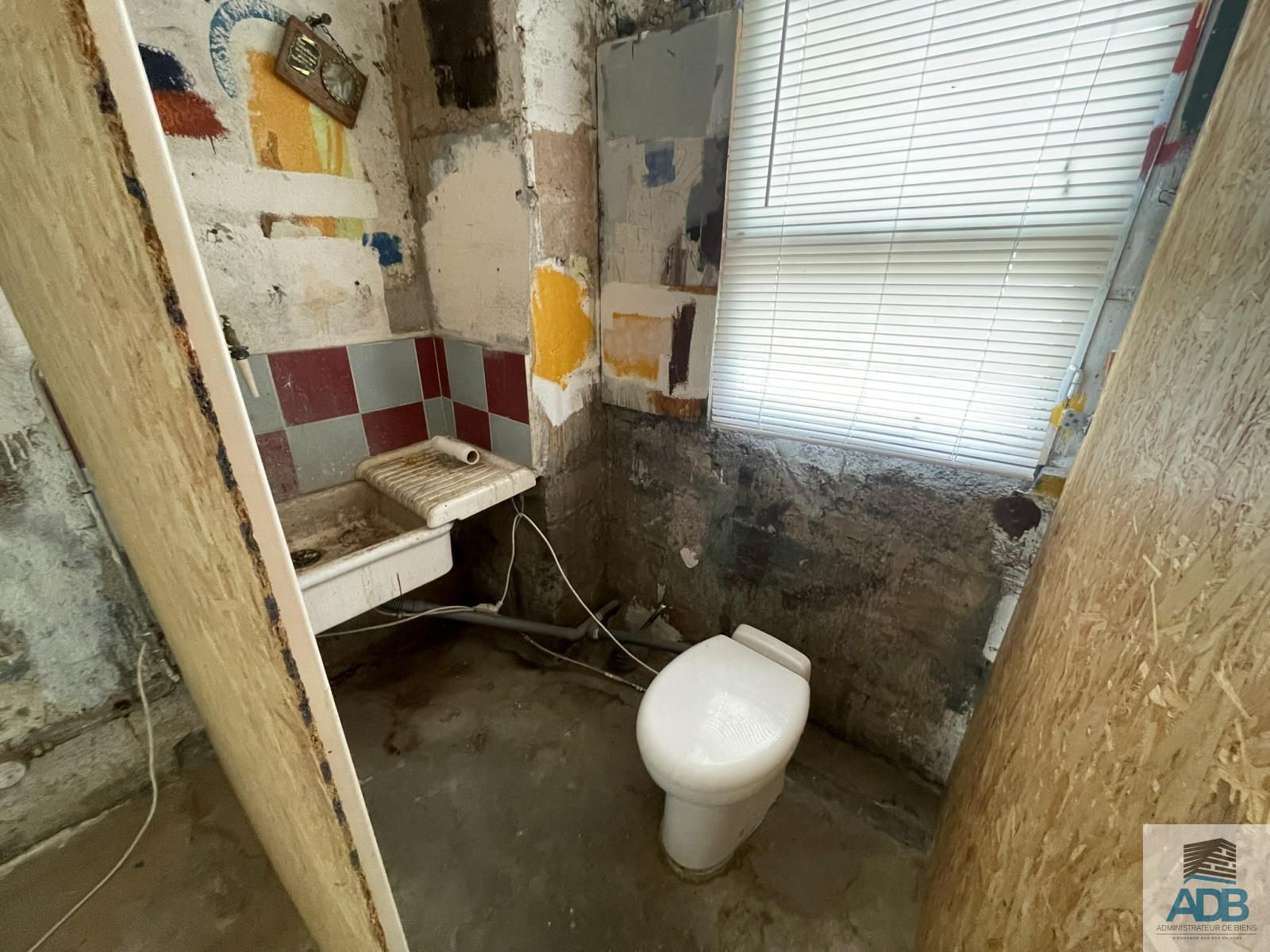 Image_, Local d'activité, Roanne, ref :LCO50004130