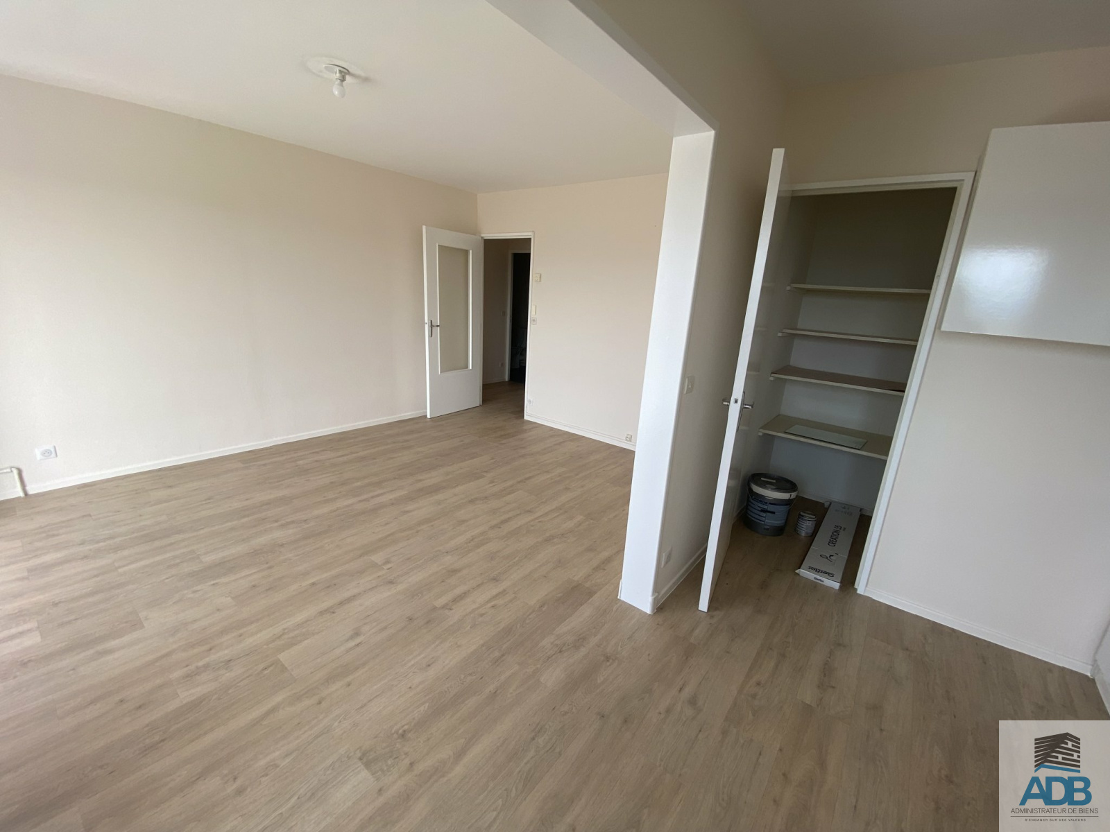 Image_, Appartement, Roanne, ref :3719la