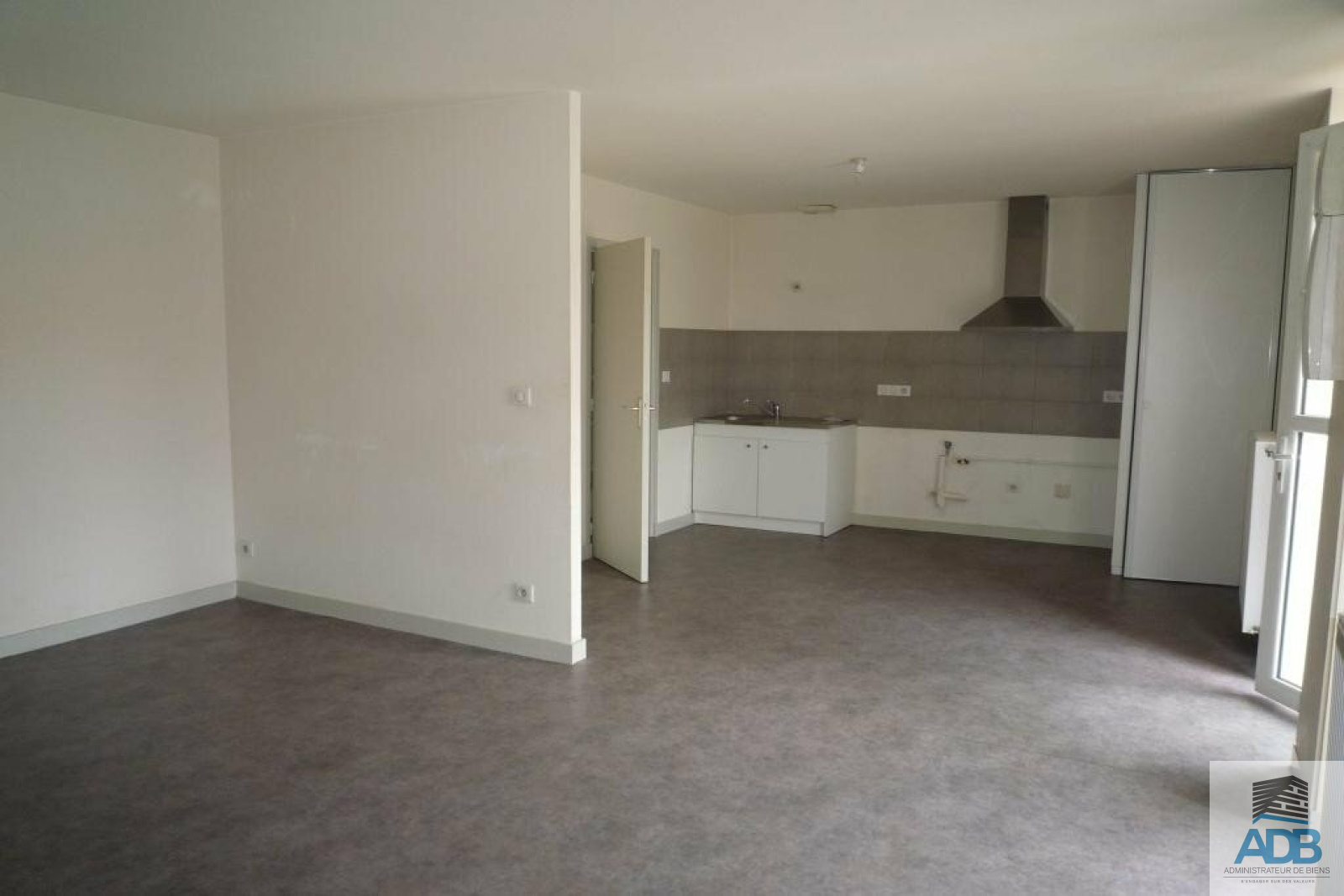 Image_, Appartement, Roanne, ref :4911la