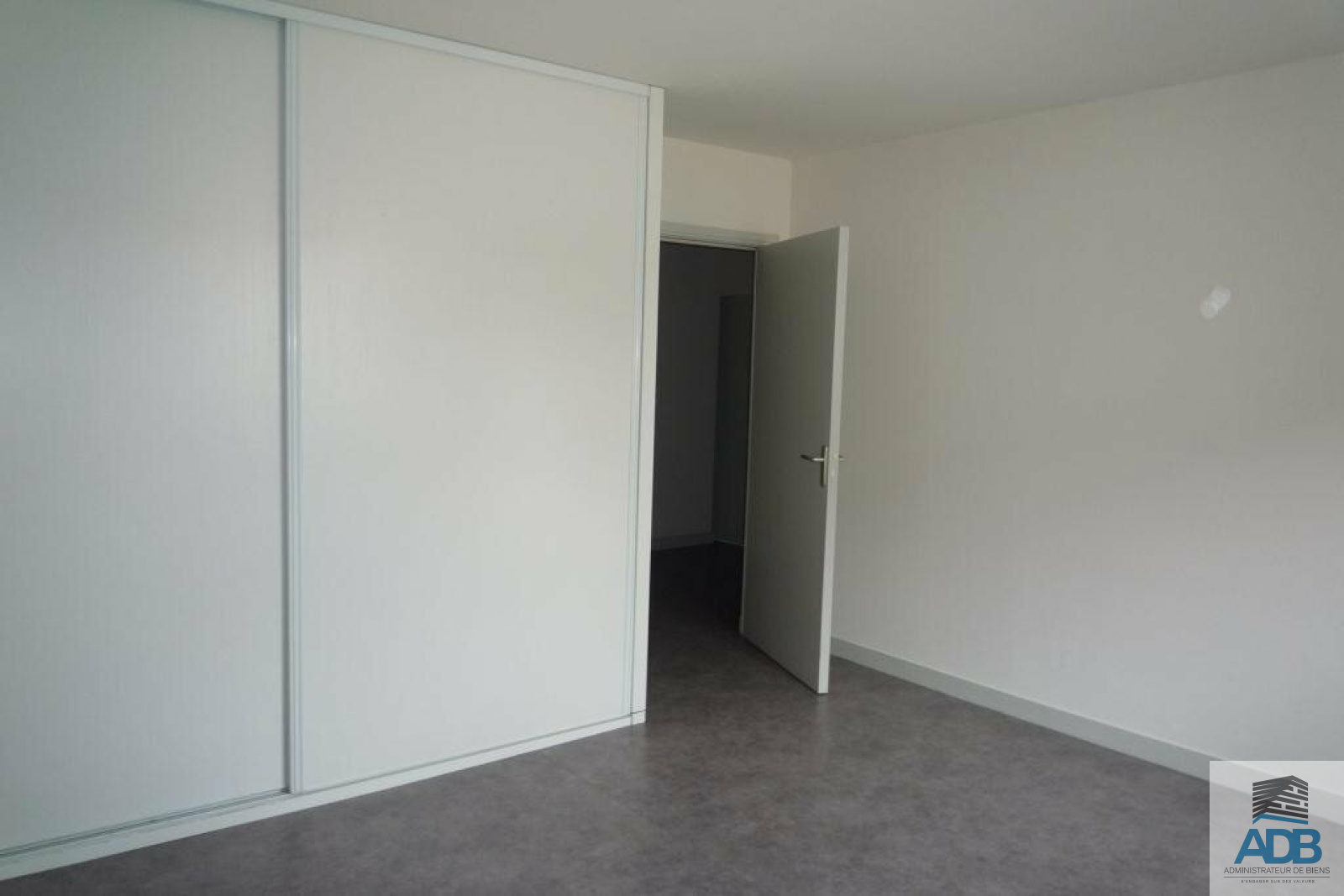 Image_, Appartement, Roanne, ref :4911la