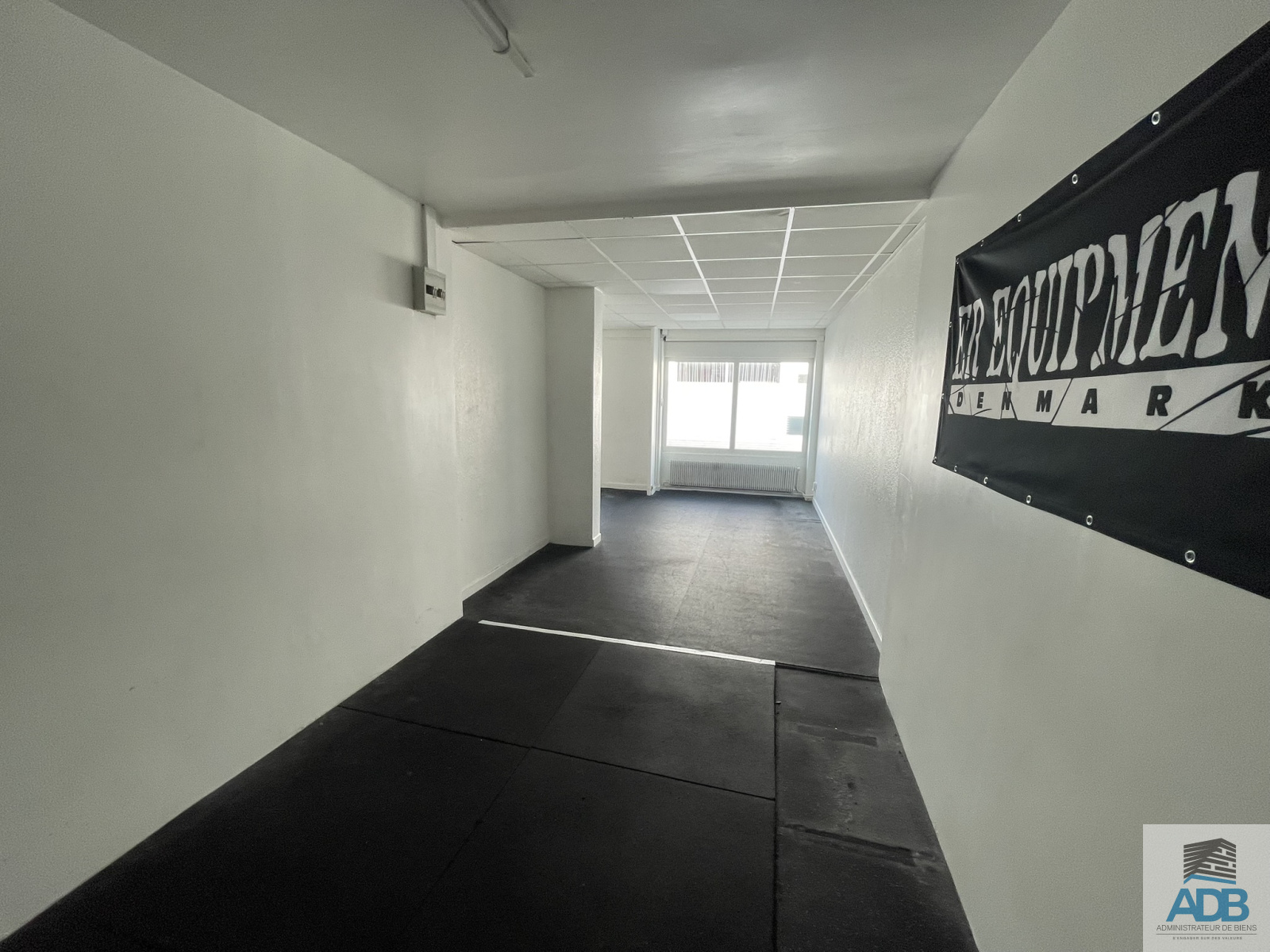 Image_, Local commercial, Roanne, ref :35lc