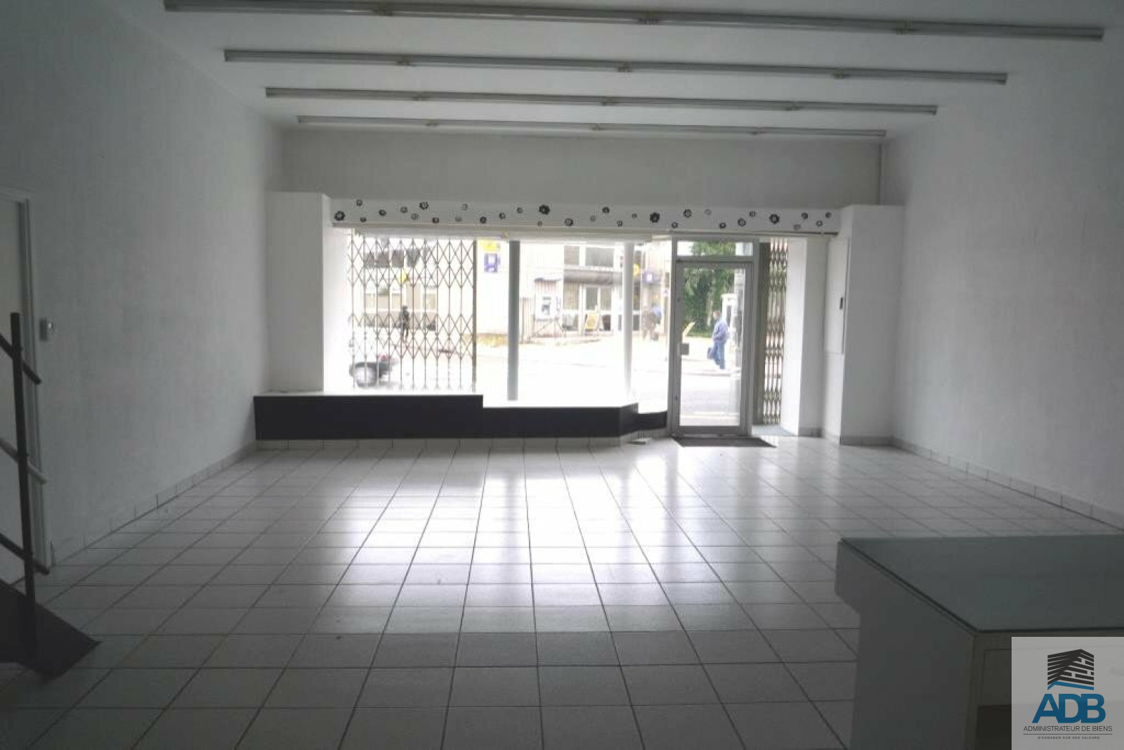 Image_, Local commercial, Roanne, ref :53lc