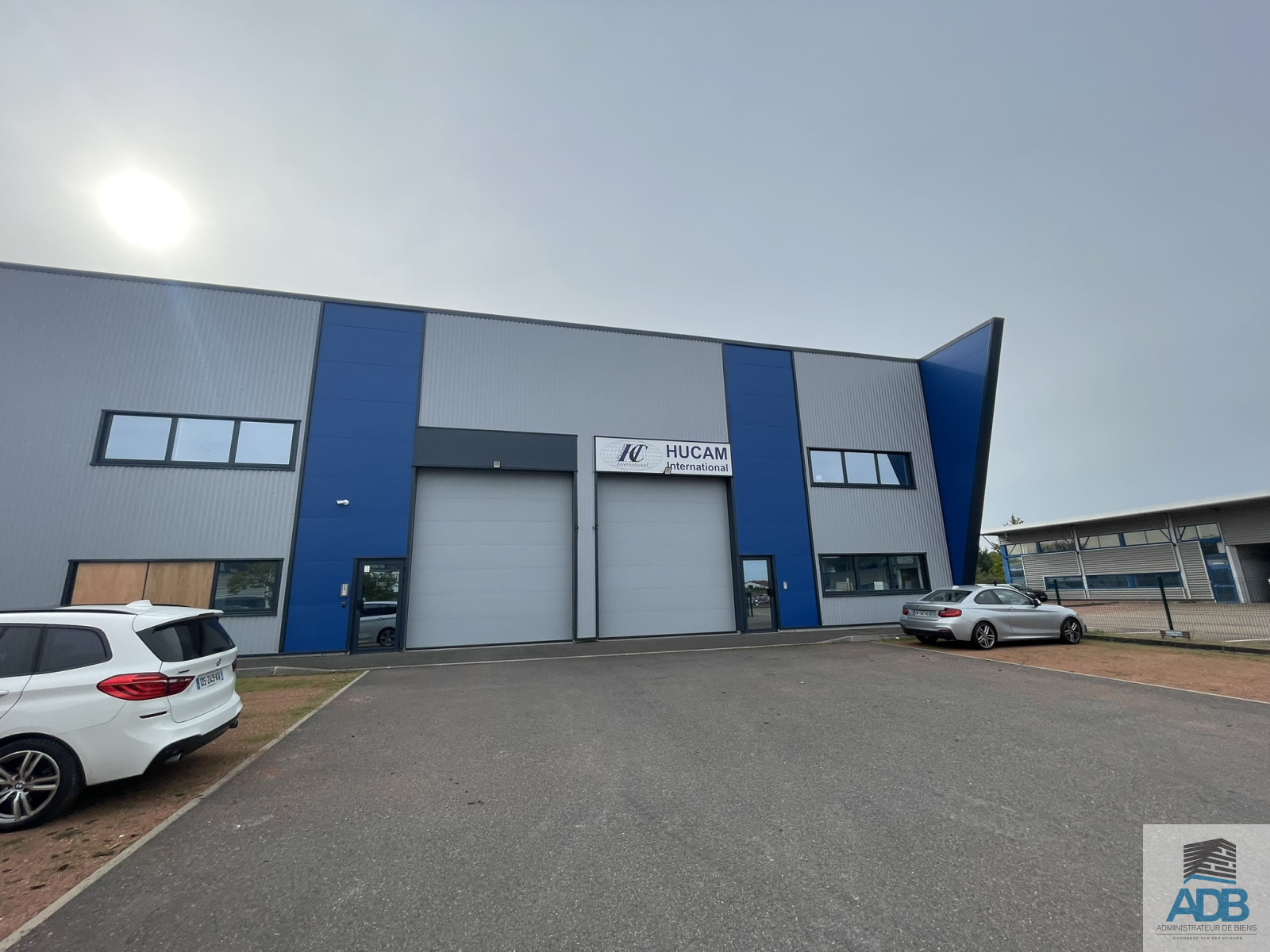 Image_, Local d'activité, Le Coteau, ref :LCO30005142