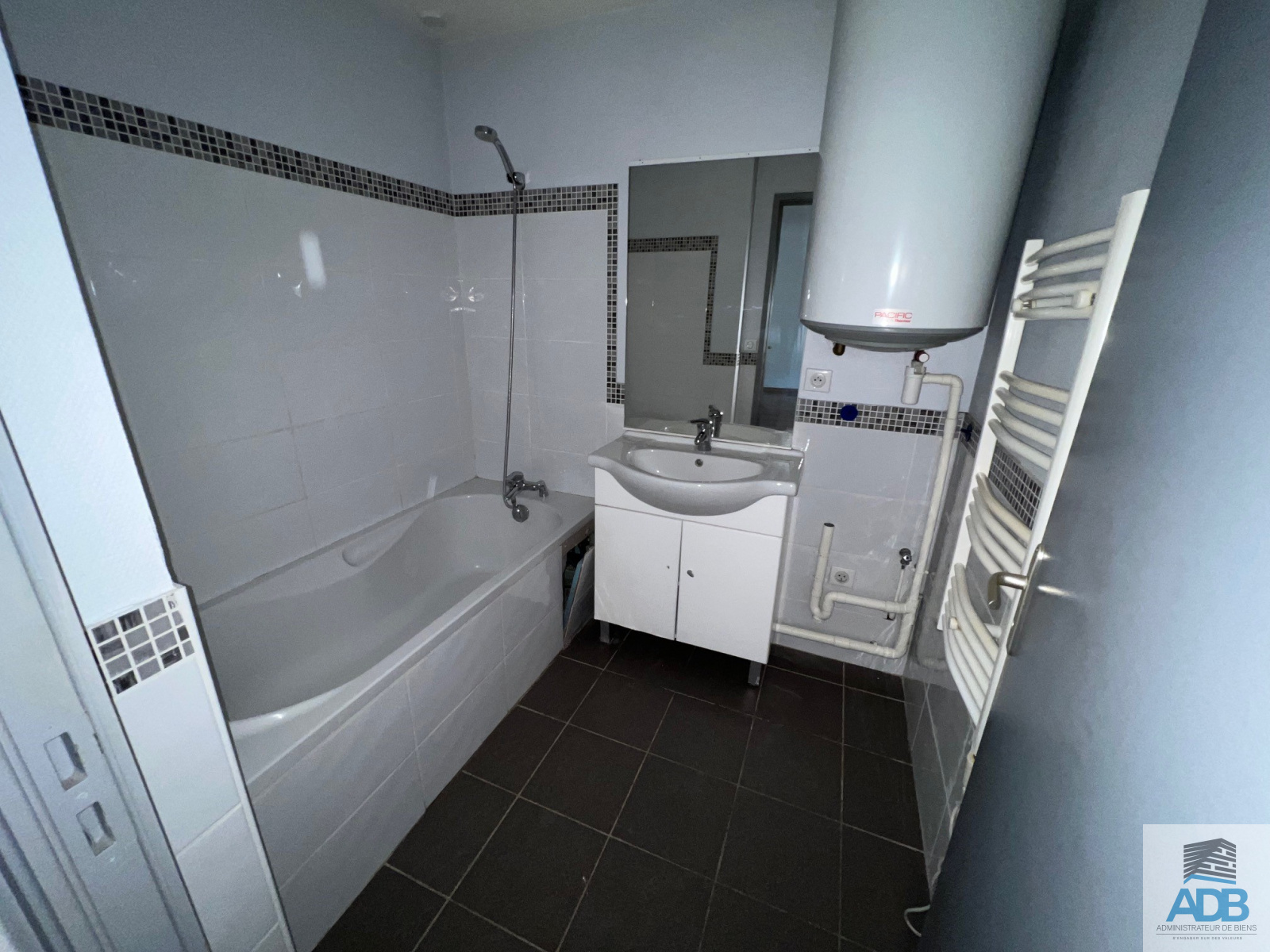 Image_, Appartement, Roanne, ref :4938la