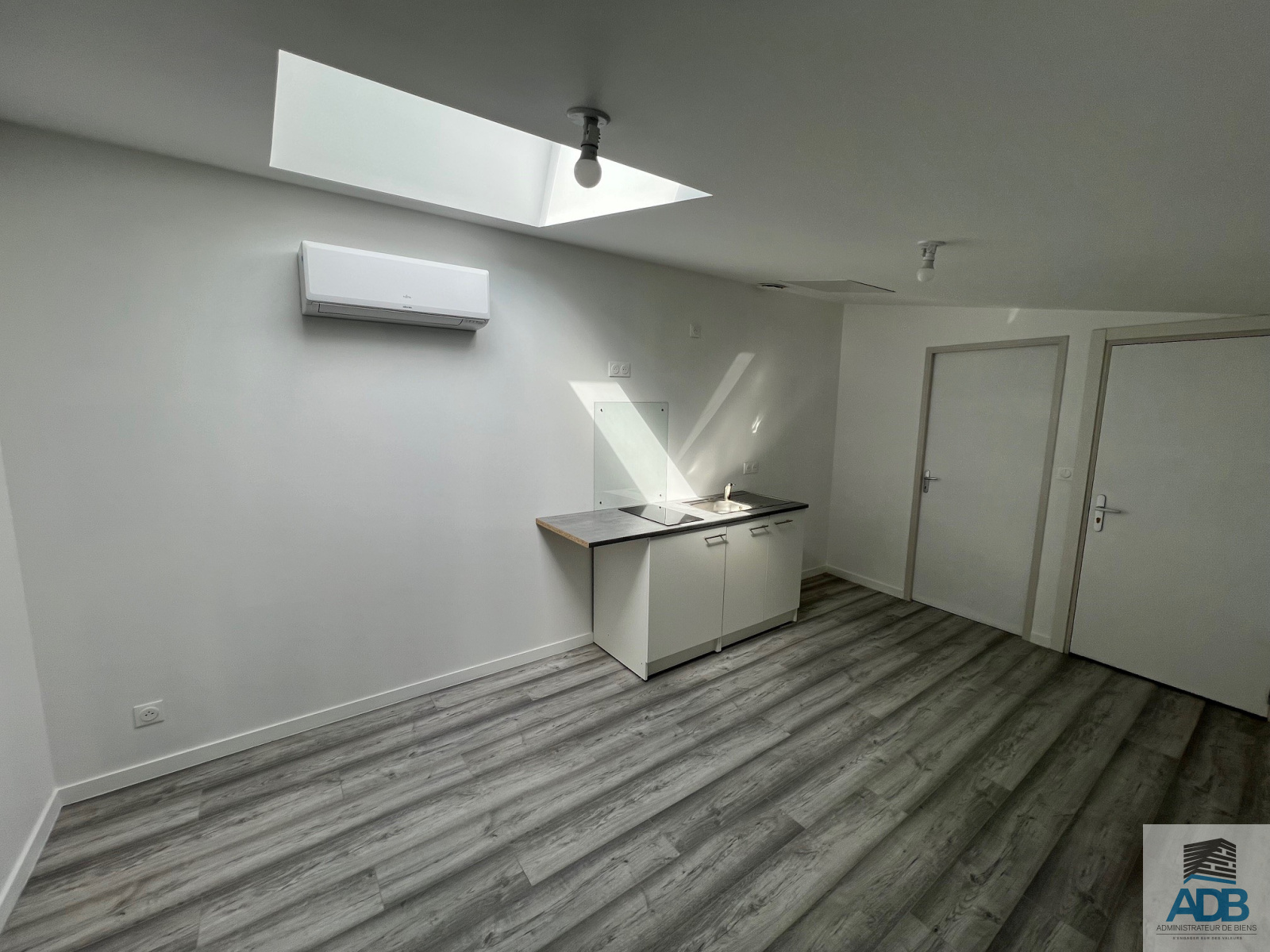 Image_, Appartement, Roanne, ref :LAP40005093